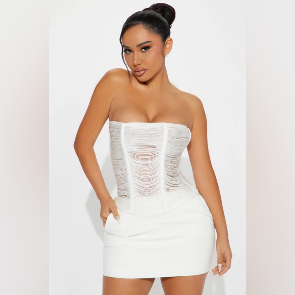 Fashion Nova Flirty In Fringe Mesh Corset Women’s XL